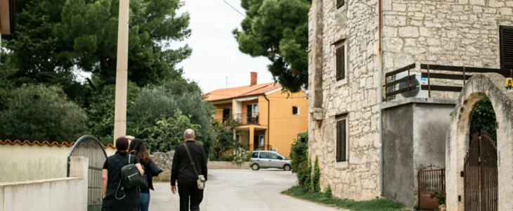 Leaving a Home to Multiple Heirs Planning Strategies for Peace