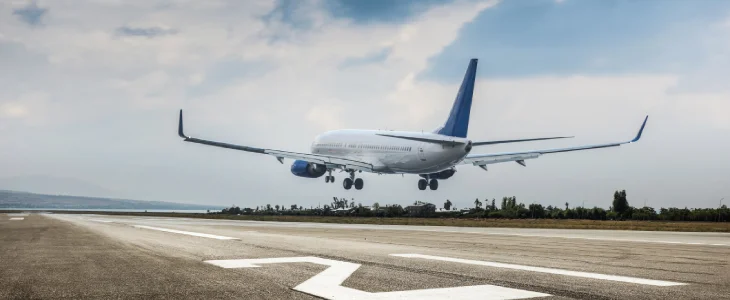 plane that is taking off the runway representing faa